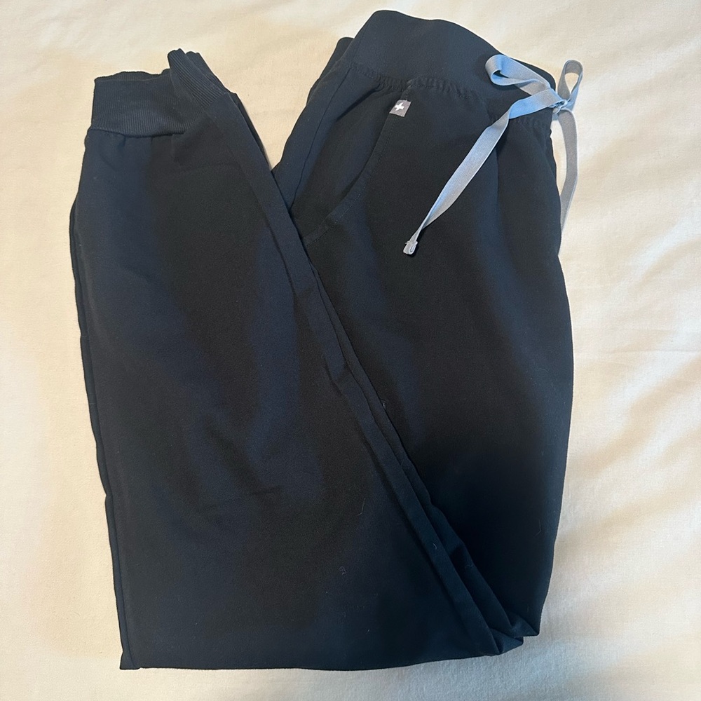 Figs Women's Black Jogger Pants